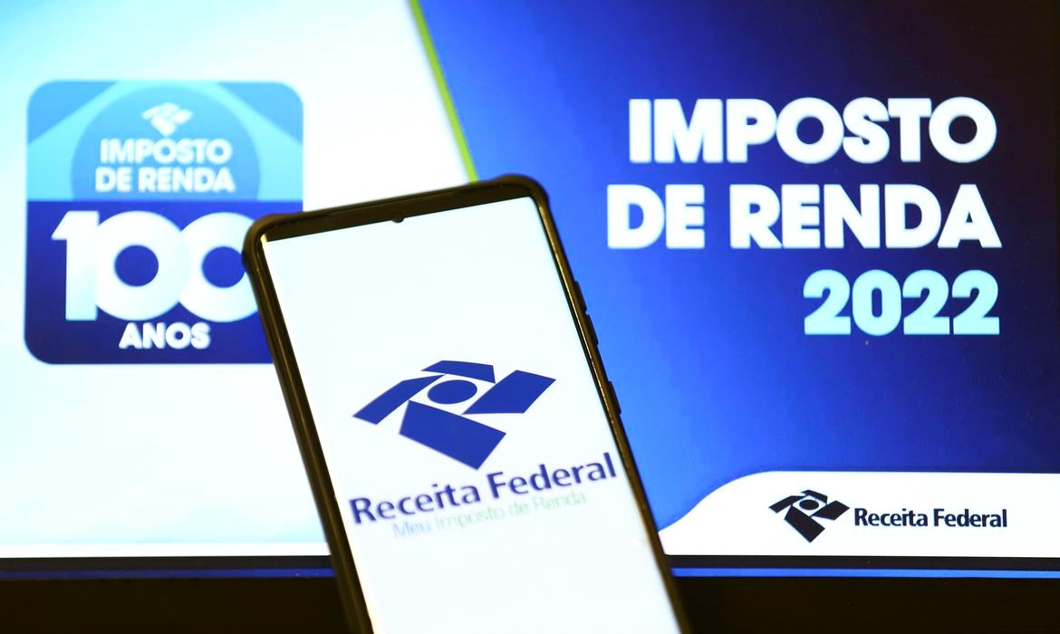 Read more about the article Contribuintes vão receber restituição maior do Imposto de Renda devido à atualização da Selic.