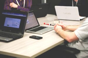 Read more about the article Confiança empresarial atinge menor nível desde fevereiro