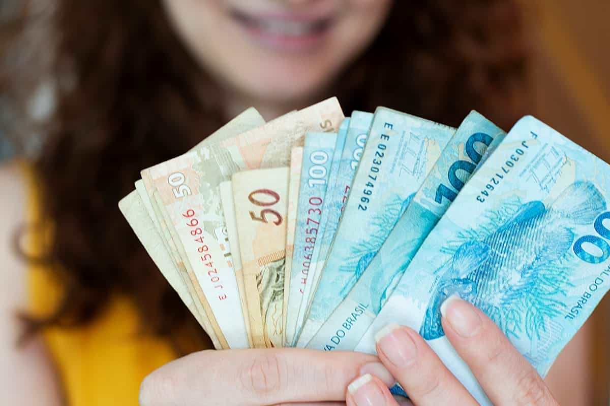 You are currently viewing Análise do Mercado Cambial: destaques e tendências em novembro”
