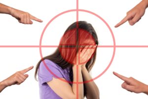 Read more about the article CRIMINALIZAÇÃO DO BULLYING E DO CYBERBULLYING REFORÇA PROTEÇÃO ÀS CRIANÇAS E ADOLESCENTES